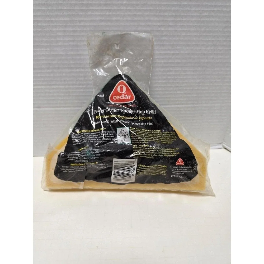 O-Cedar‎ PowerCorner Sponge Mop Refill designed with a unique angle for cleaning